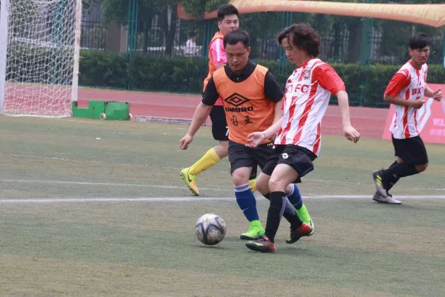 中国男足成功晋级亚运会八强 将与泰国队对决